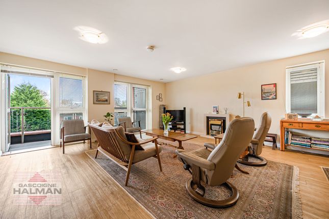 27 Lawson Grange Holly Road North, Wilmslow photo 4