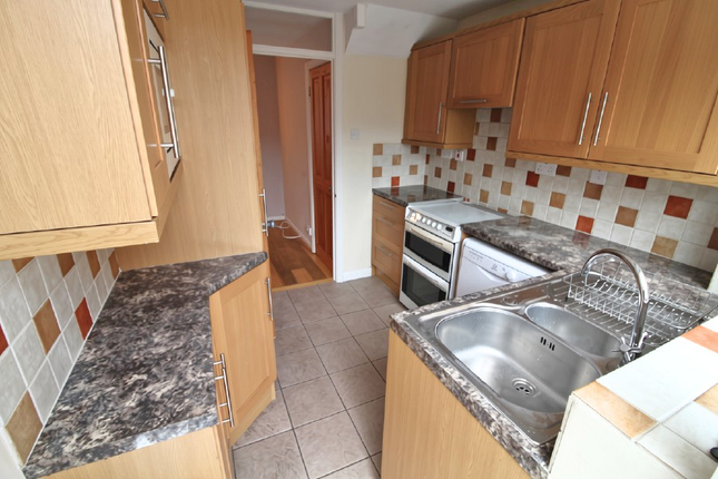 45 Chivalry Road, Battersea photo 4