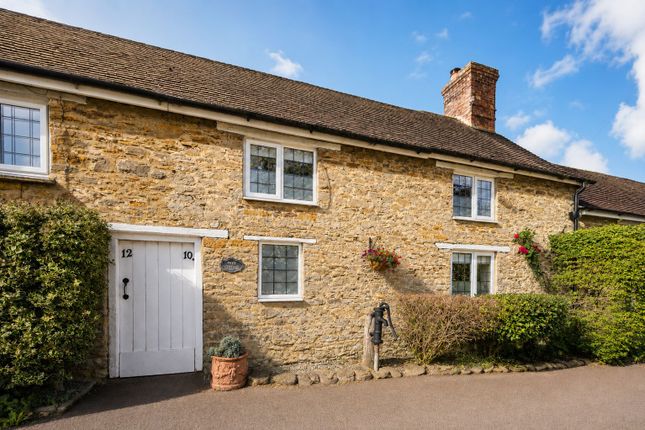 2-bed house on Pump Cottage, 10, Charlton Road, Banbury, £395,000