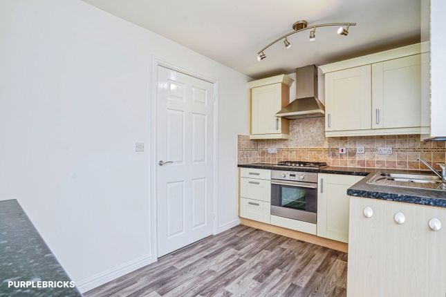 14, St. Mathew Way, Leeds photo 4