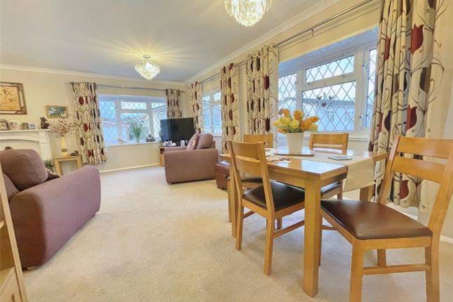 Mobile/park home for sale in Maple Avenue, New Park, Bovey Tracey, Newton Abbot