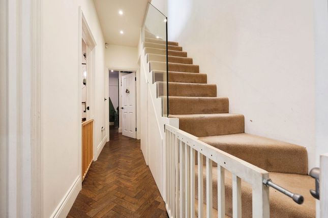 Flat for sale in St. Olaf's Road, Fulham