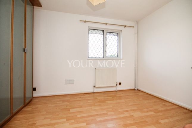 40, Juniper Way, Romford photo 5
