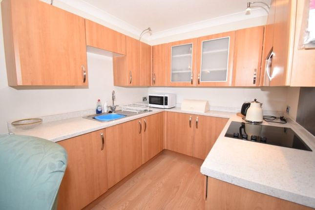 104 Homecourt House, Bartholomew Street West, Exeter photo 3