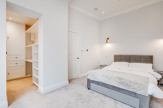 Flat for sale in Princedale Road, London
