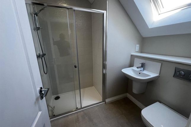 14, Sackville Road, Luton photo 2
