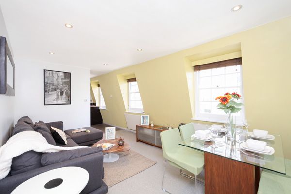 Thumbnail Flat to rent in Wyndham Street, London