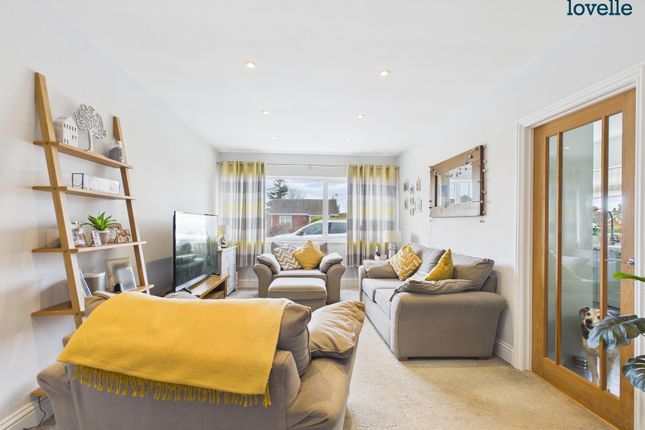 8, Westfield Approach, Lincoln photo 4