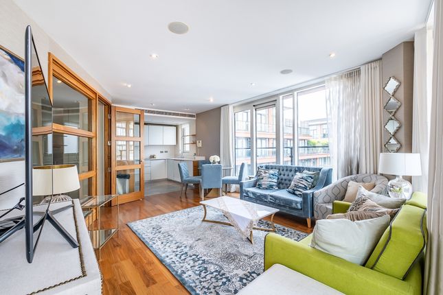 Flat 811, Peninsula Apartments, 4, Praed Street, London photo 4