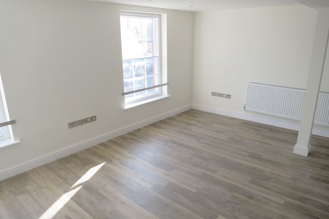 Flat 1, 88, High Street, -, - photo 5