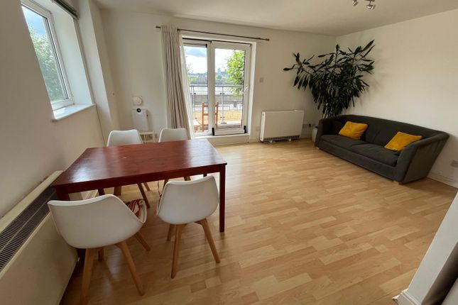 1, Lowestoft Mews, Docklands photo 4
