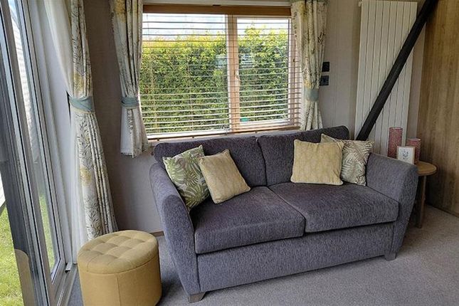 Away Resorts - Mersea Island, Fen Lane, Colchester photo 4