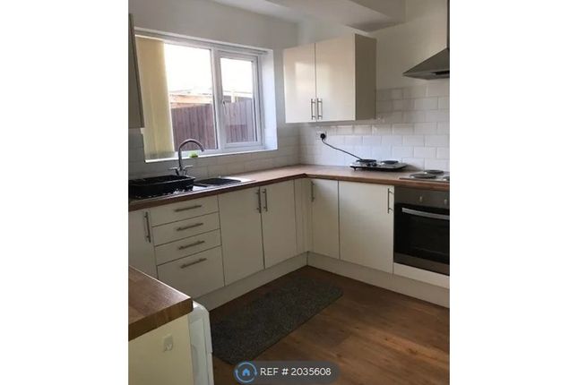 Thumbnail Room to rent in Alexandra Terrace, Brynmill, Swansea