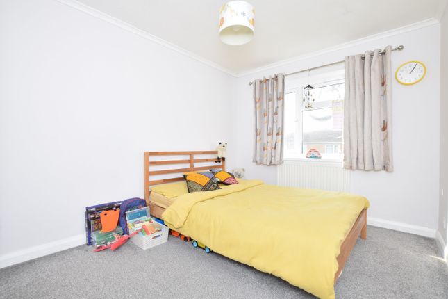 Terraced house for sale in Kent Road, Huntingdon