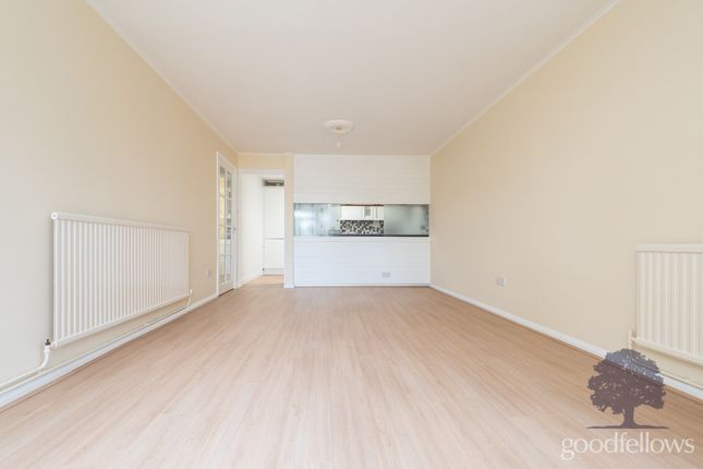 20, Wendon Court, Wallington photo 4