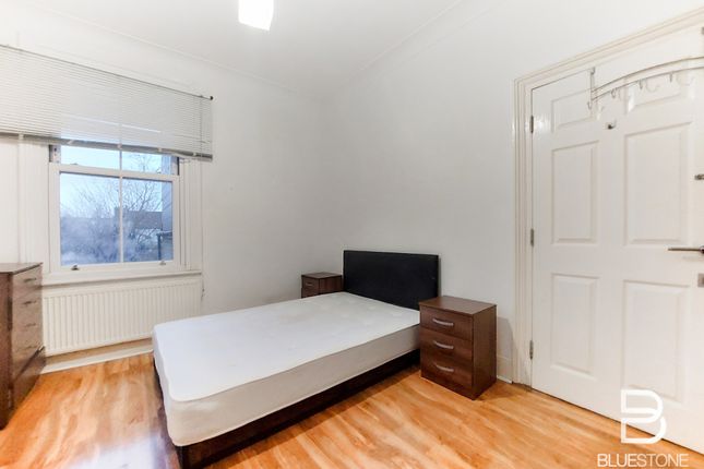 Room to rent in Elmfield Road, London