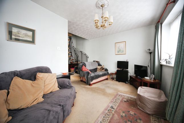 26, Thorntondale, Luton photo 4