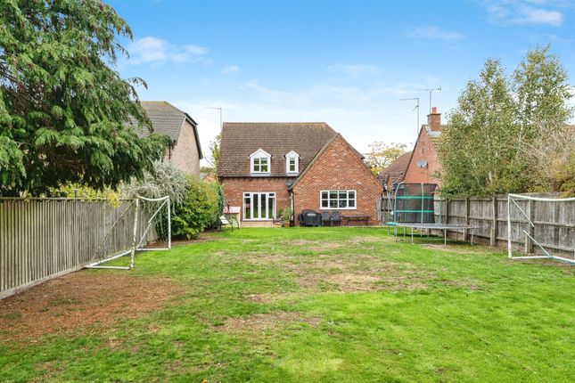 26, Kingswood Road, March photo 2
