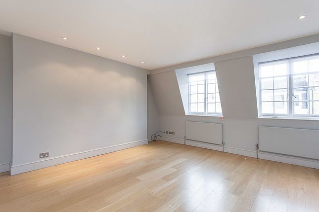 3rd & 4th Floor Flat, 109, Harley Street, London photo 4