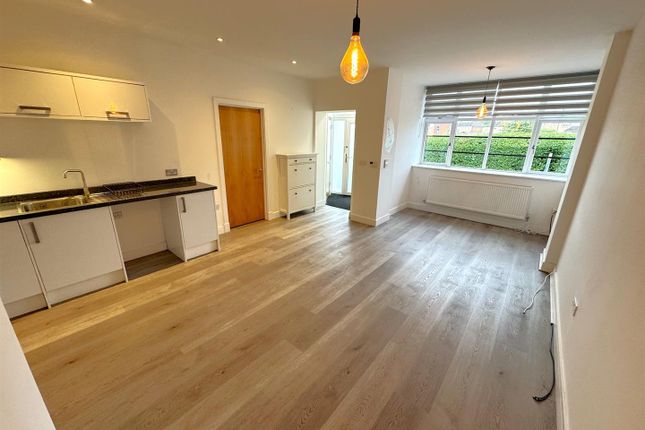 74a, Studfall Avenue, Corby photo 3
