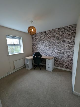 Property to rent in Attingham Drive, Dudley