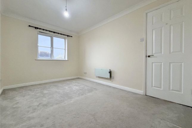 Aquiline House, Weymouth Close, Clacton-On-Sea photo 5