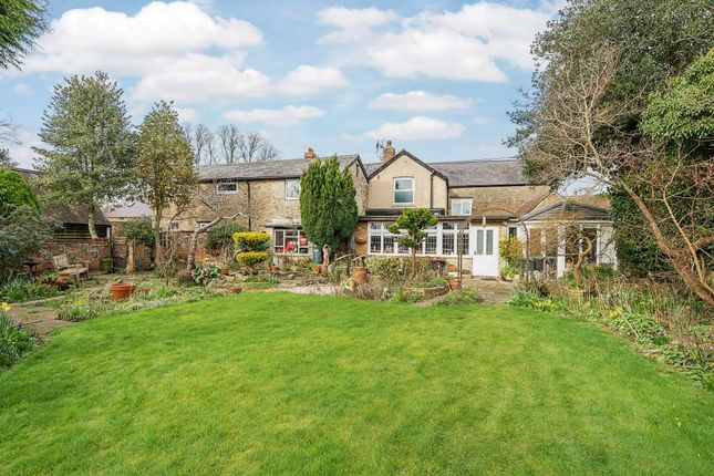 Detached house for sale in Croughton, West Northamptonshire