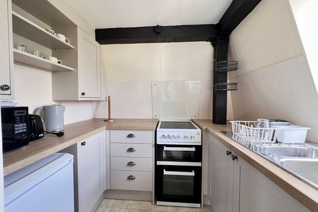 Flat 3, The Malt House, Newlyn photo 5