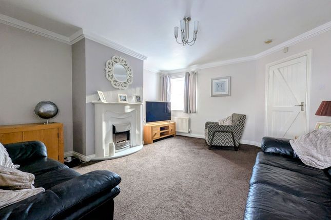 2 Barns Close, Jarrow photo 2