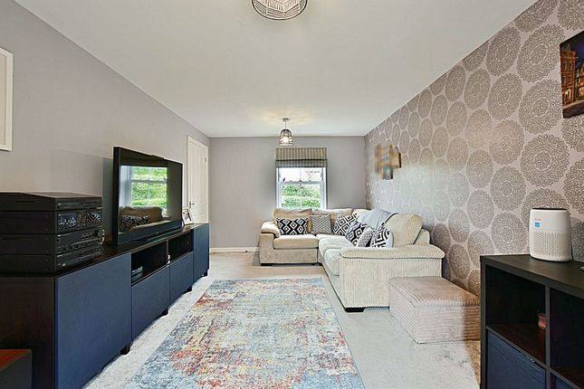 11, Alder Place, Alford photo 4