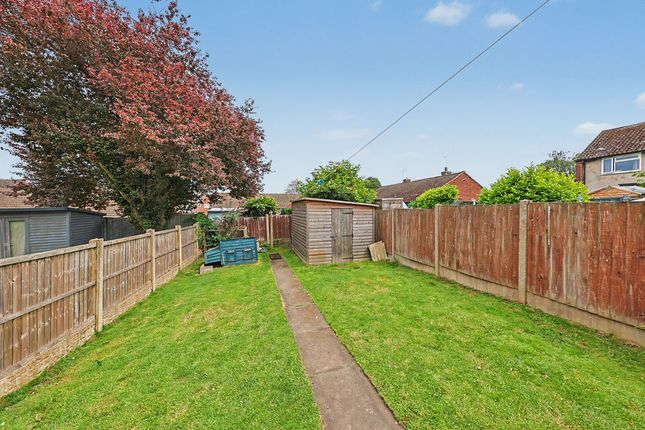 19, Rye Crescent, Chesterfield photo 4