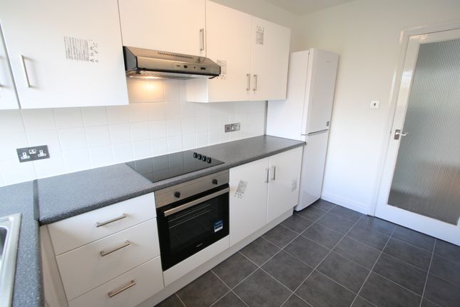 Flat to rent in Eastbury Place, Northwood