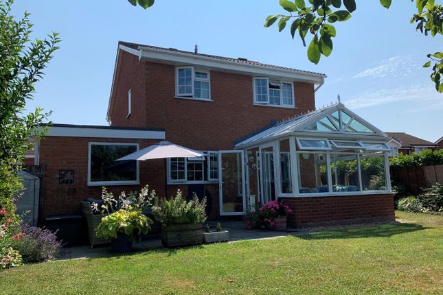 11, Finches Way, Burnham-On-Sea photo 3