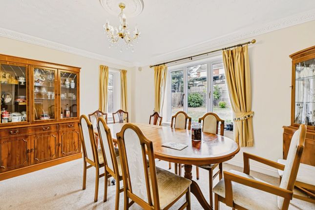 Colonial Drive, Northamptonshire photo 4