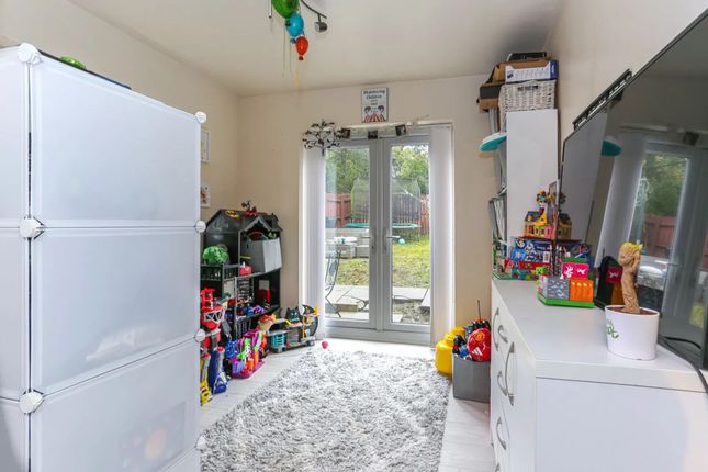 32 Roundhill View, Accrington photo 4