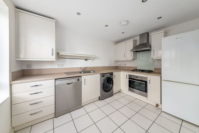 87 Cherry Tree Road, Didcot photo 3