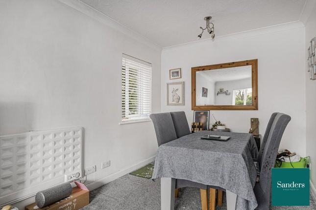 19, Marigold Place, Harlow photo 2