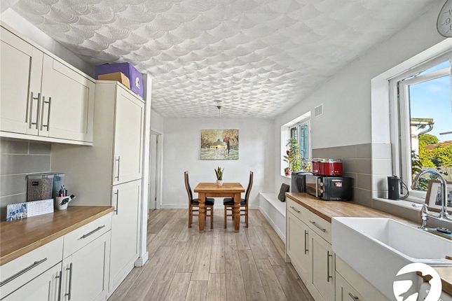 19, Montgomery Avenue, Kent photo 4