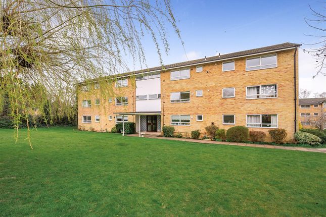 Flat for sale in The Shimmings, Boxgrove Road, Guildford