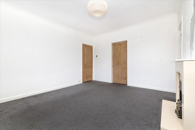 90 Birkenside, Gorebridge photo 4