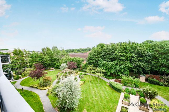 61 Thackrah Court, 1 Squirrel Way, Leeds photo 4