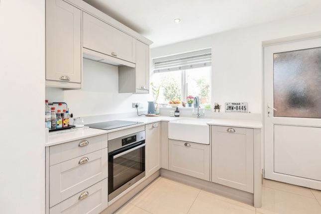 39, Springfield Road, Repton photo 3