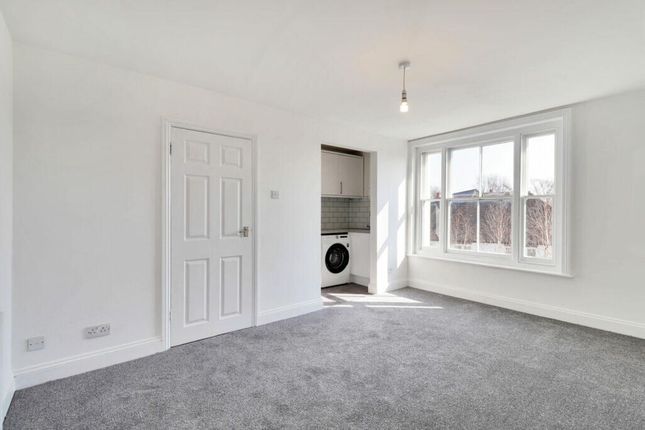 9,Flat 6, Grove Hill Gardens, Tunbridge Wells photo 2