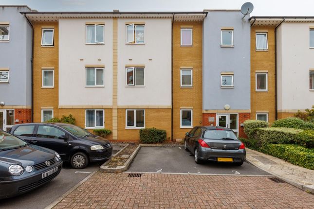 11 Linden Quarter, Cromwell Street, Bristol photo 2