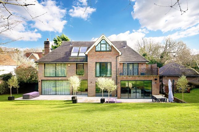 Thumbnail Detached house for sale in Maplewood Gardens, Beaconsfield, Buckinghamshire