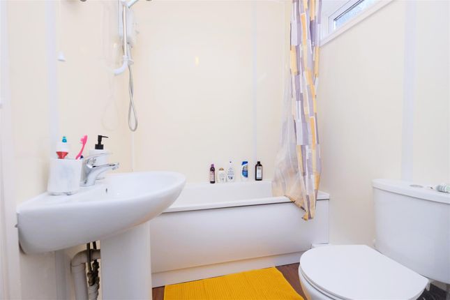 Flat for sale in East Reach, Taunton
