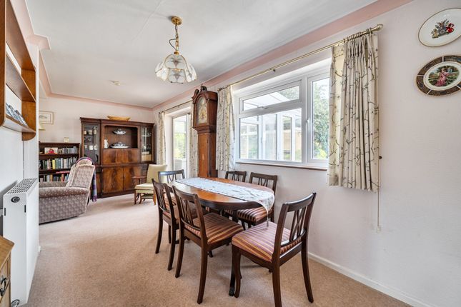 10, Churchill Way, Painswick, Stroud photo 4