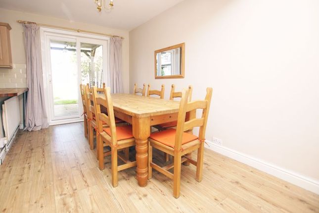 12, Nicholl Place, Gosport photo 3