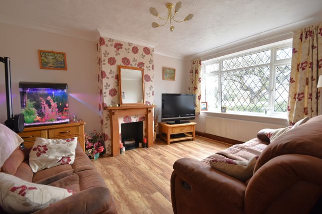 18, Lechford Road, Surrey photo 2