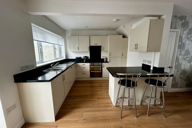 59, Station Road, Bristol, BS15 photo 4